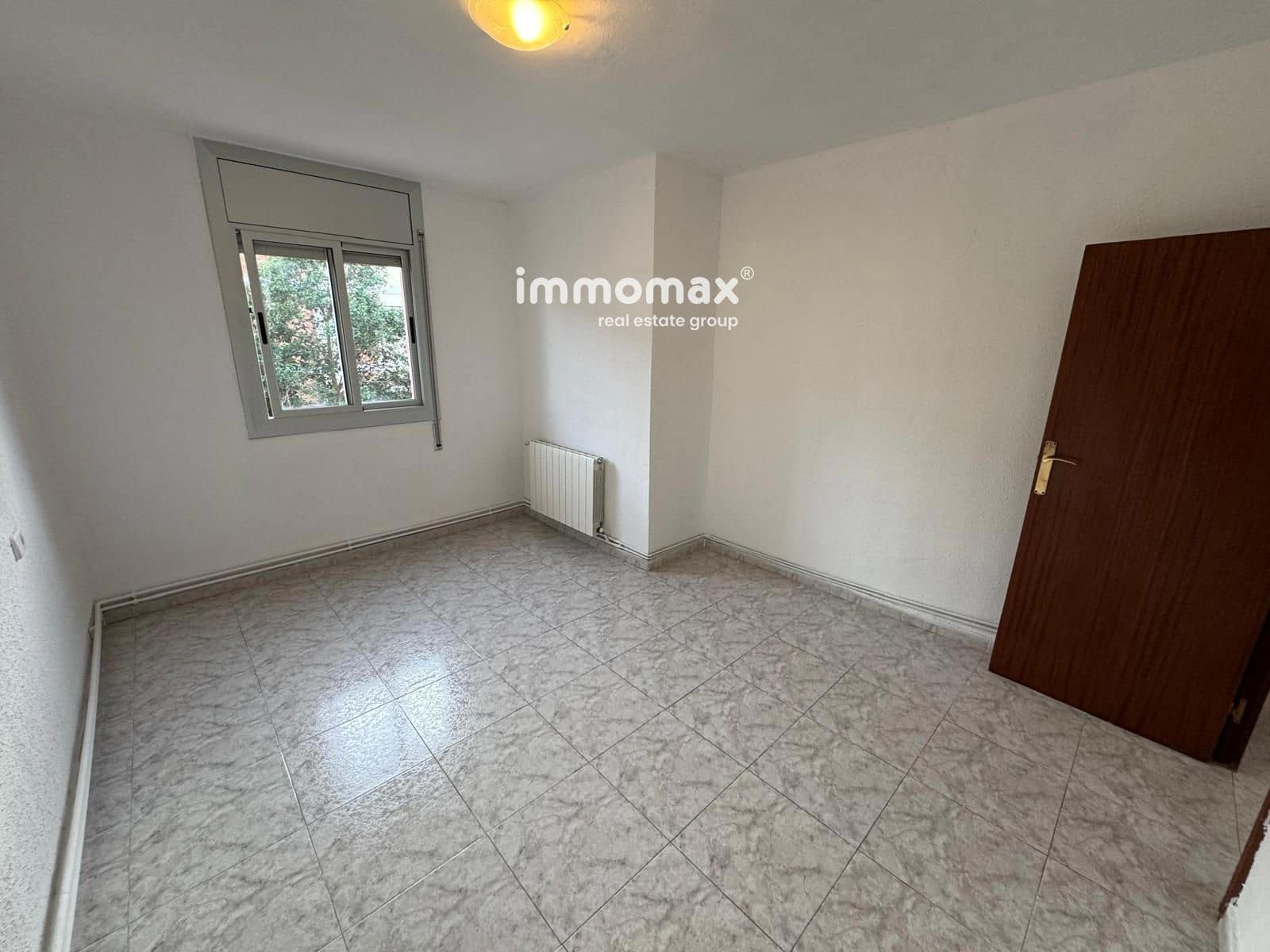3 bedroom Flat for sale in Sant Boi de Llobregat - € 173,000 (Ref: 9500946)