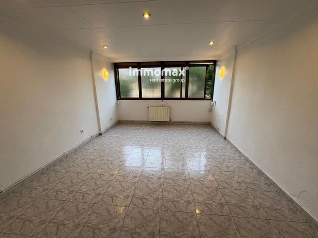 3 slaapkamer Flat te koop in Sant Boi de Llobregat - € 173.000 (Ref: 9500946)