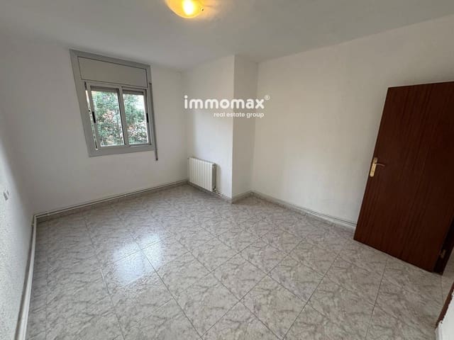 3 slaapkamer Flat te koop in Sant Boi de Llobregat - € 173.000 (Ref: 9500946)