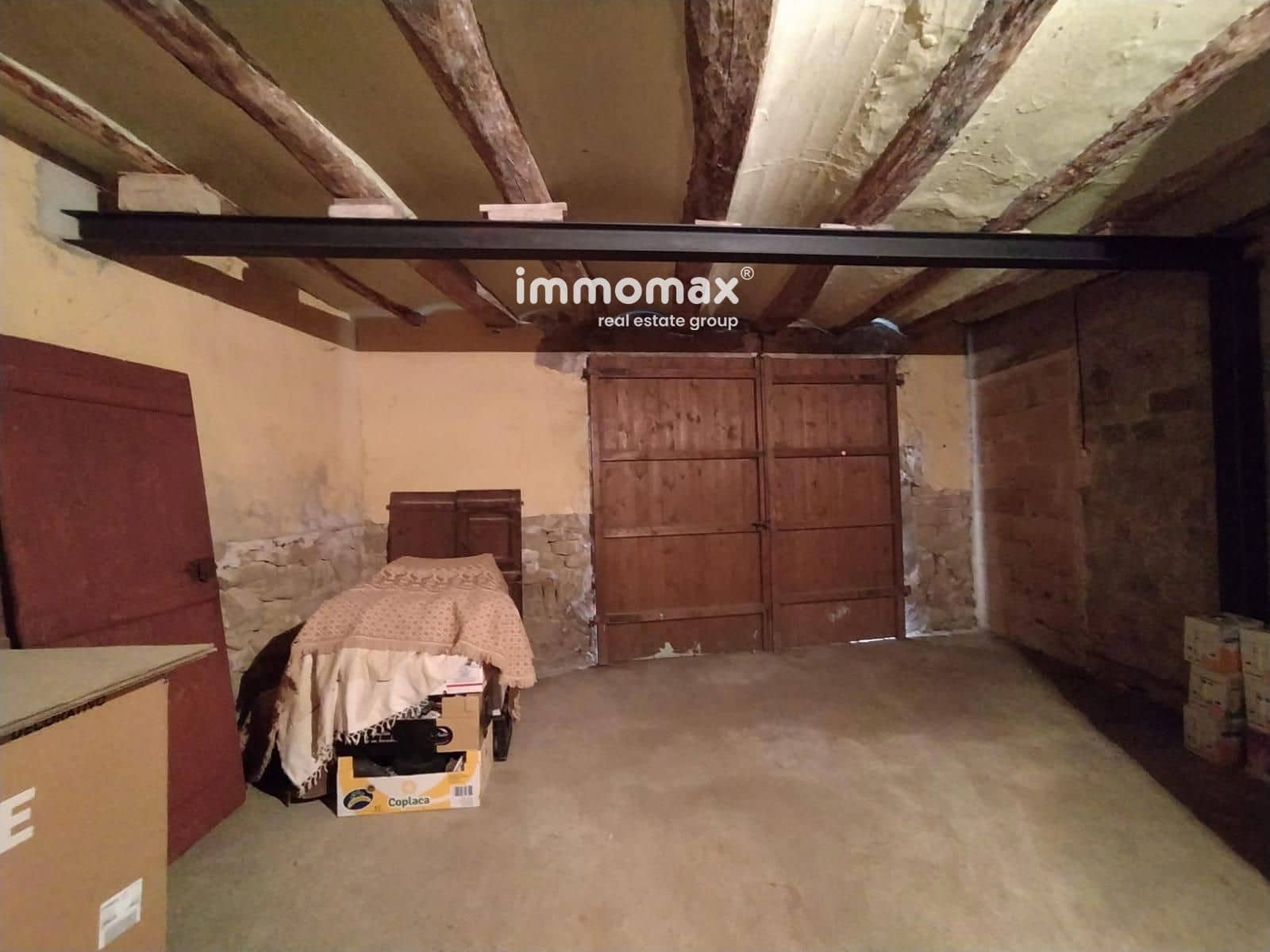 4 slaapkamer Villa te koop in Calaceite met garage - € 95.000 (Ref: 9503093)