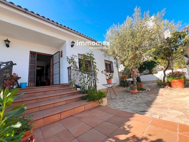 3 bedroom Villa for sale in Cervelló with garage - € 425,000 (Ref: 9510142)