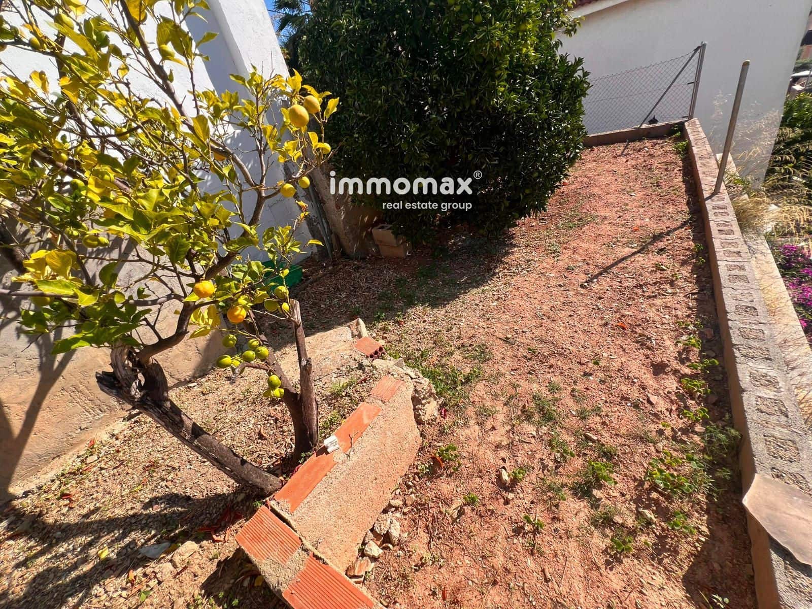 3 bedroom Villa for sale in Cervello with garage - € 425,000 (Ref: 9510142)