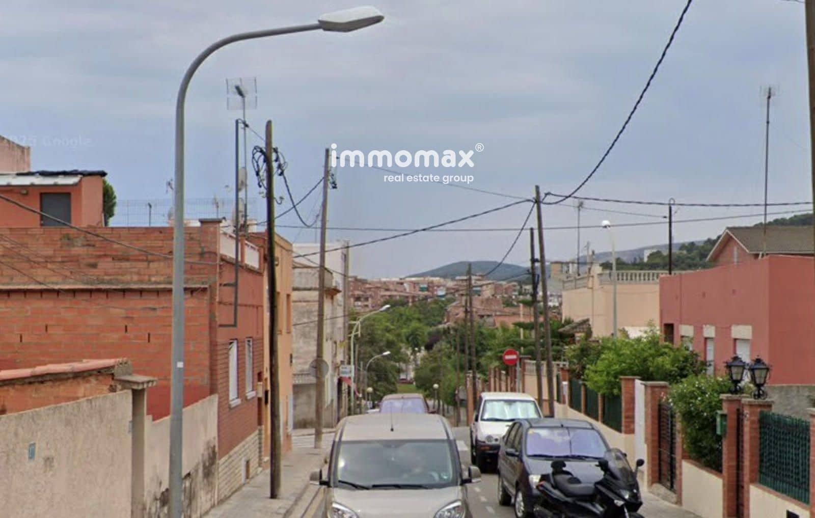 Villa for sale in Viladecans with garage - € 336,000 (Ref: 9511433)