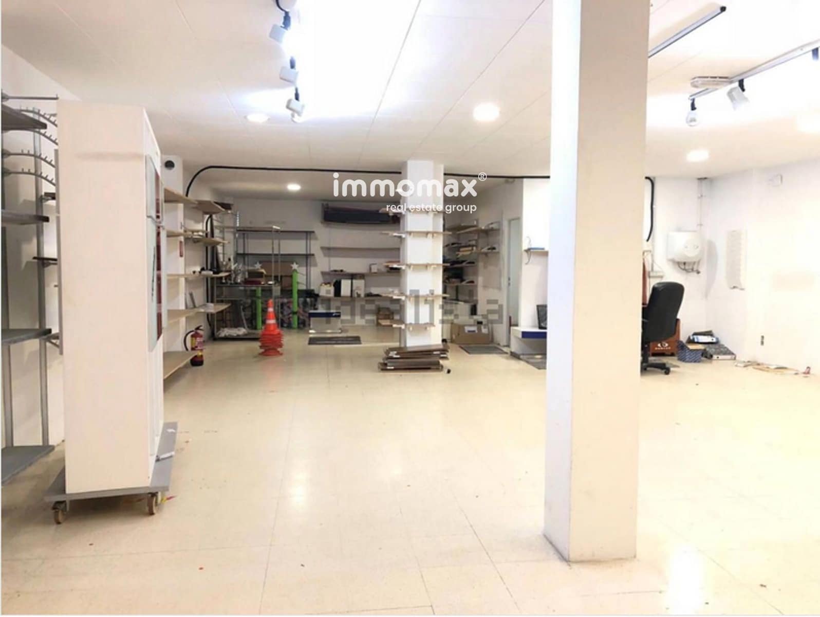 Commercieel te huur in Les Franqueses del Valles - € 2.500 (Ref: 9525280)