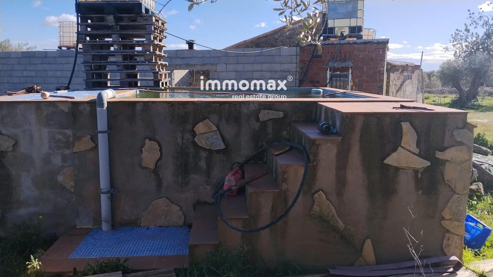 Terreno Não Urbanizado para venda em Roquetes - 92 000 € (Ref: 9539058)