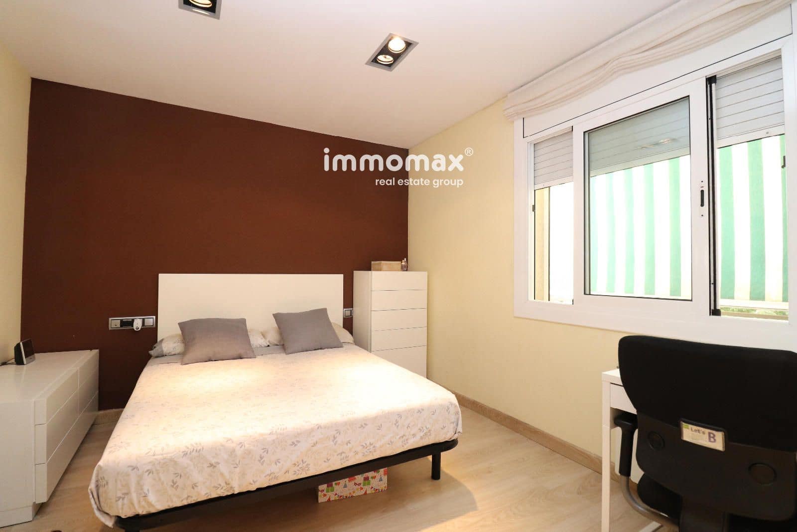 2 bedroom Penthouse for sale in La Roca del Valles - € 239,500 (Ref: 9539774)