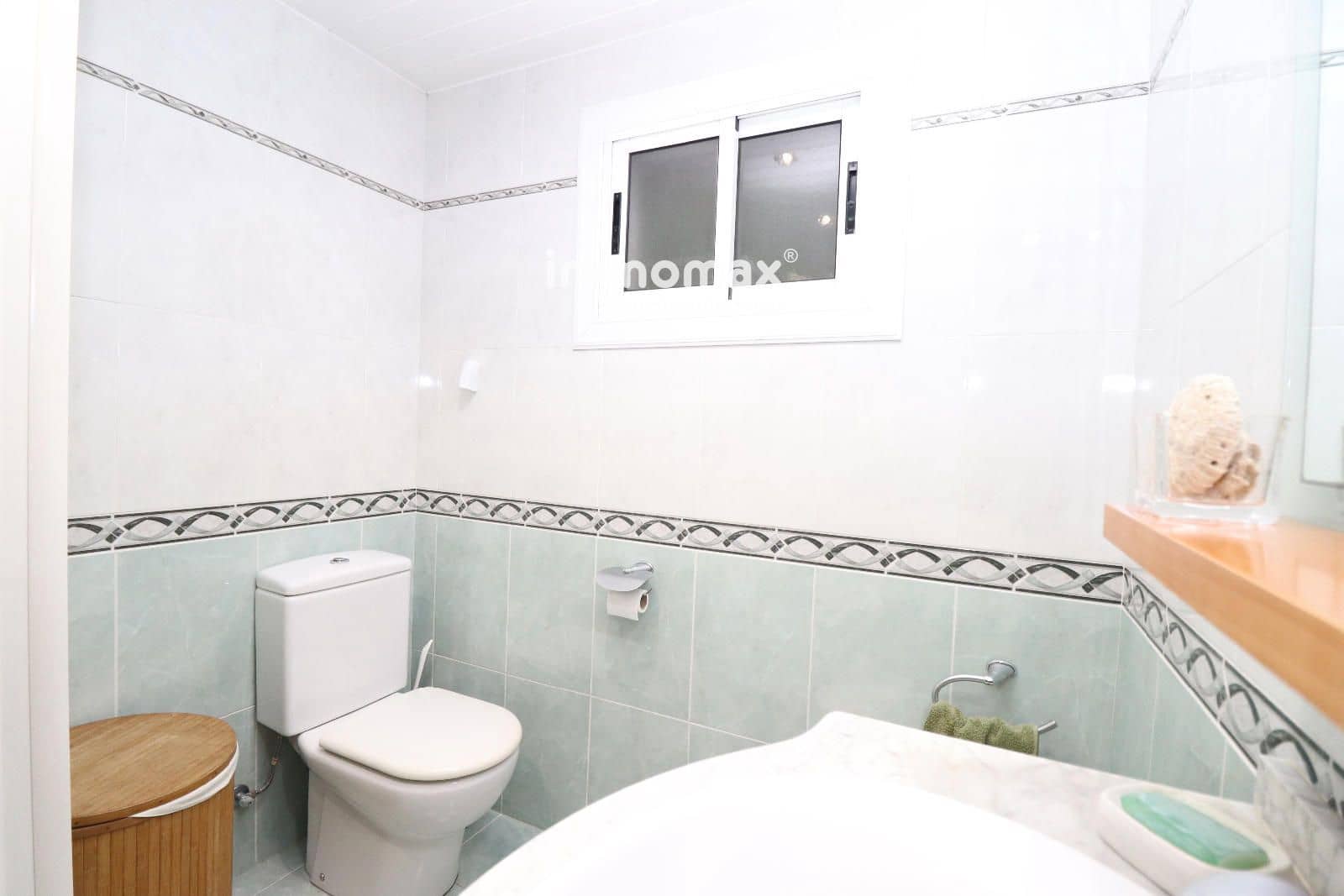 2 bedroom Penthouse for sale in La Roca del Valles - € 239,500 (Ref: 9539774)