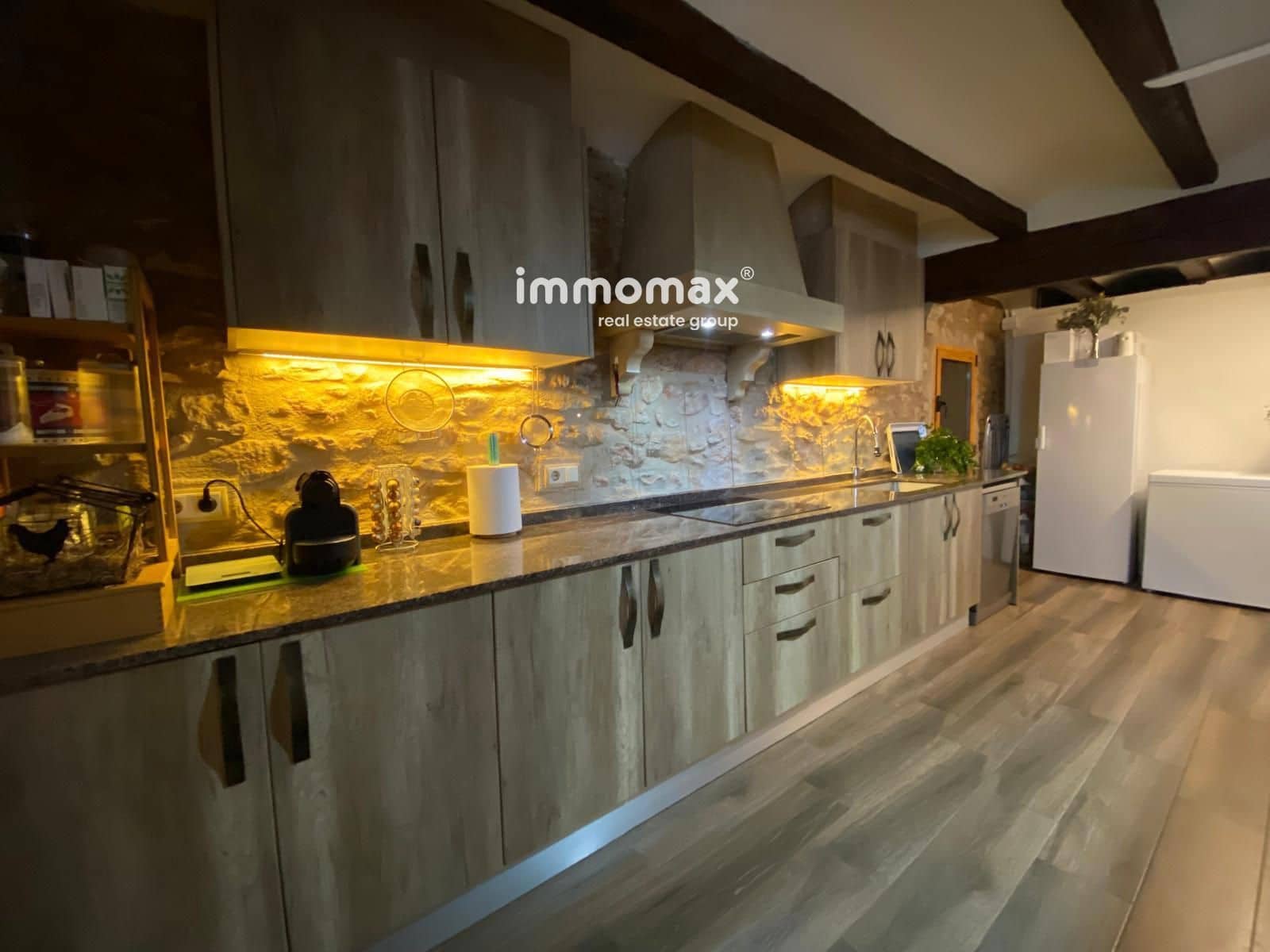 3 slaapkamer Villa te koop in Tortosa met zwembad garage - € 577.500 (Ref: 9542302)