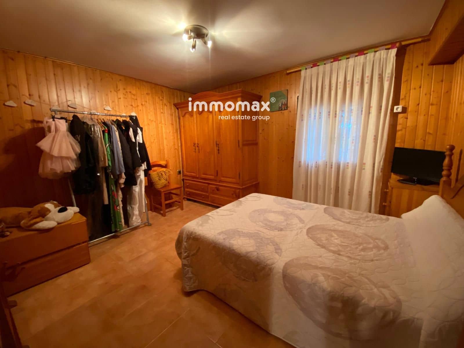3 slaapkamer Villa te koop in Tortosa met zwembad garage - € 577.500 (Ref: 9542302)