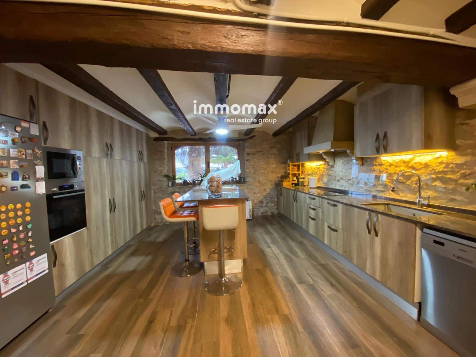 3 slaapkamer Villa te koop in Tortosa met zwembad garage - € 577.500 (Ref: 9542302)