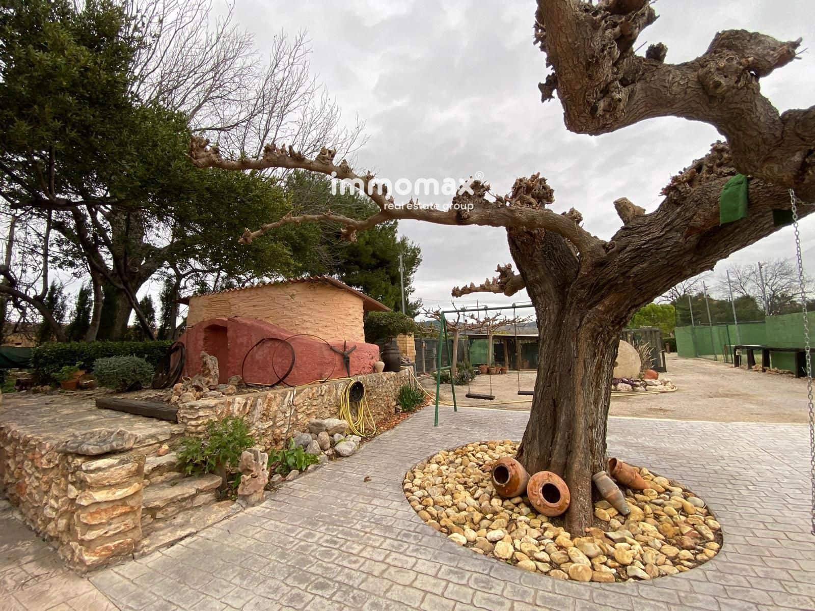 3 slaapkamer Villa te koop in Tortosa met zwembad garage - € 577.500 (Ref: 9542302)