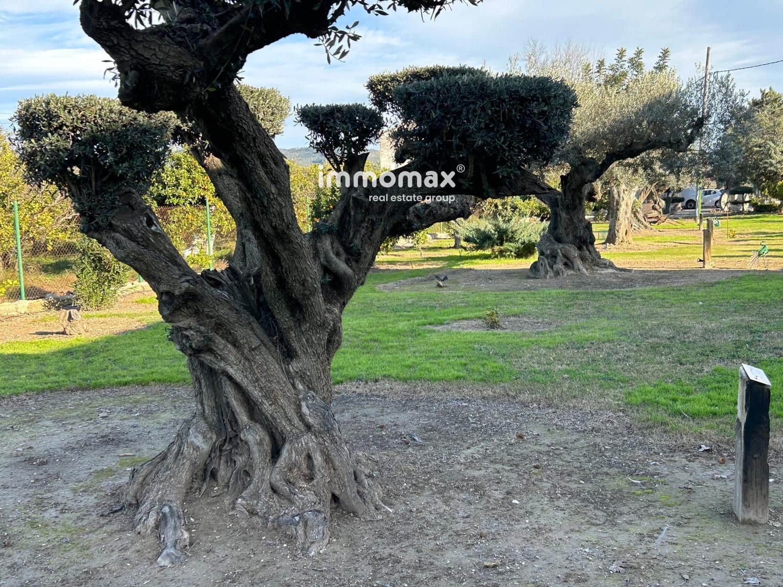 3 bedroom Villa for sale in Tortosa with pool garage - € 577,500 (Ref: 9542302)