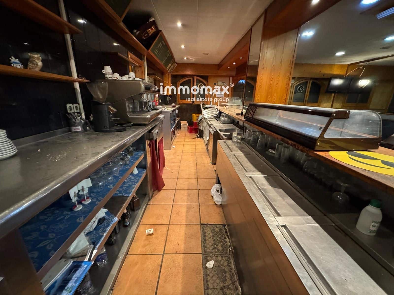 Erhverv til salg i Sant Boi de Llobregat - € 119.000 (Ref: 9569475)