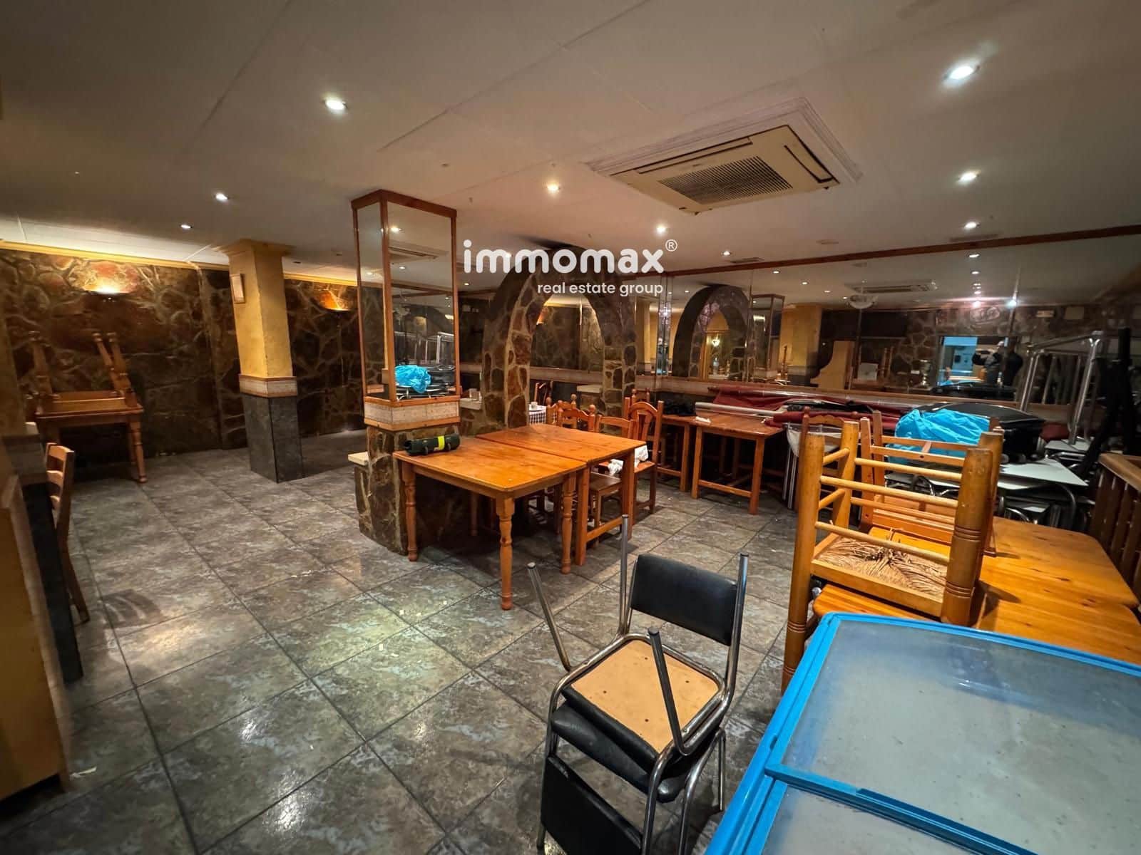 Erhverv til salg i Sant Boi de Llobregat - € 119.000 (Ref: 9569475)