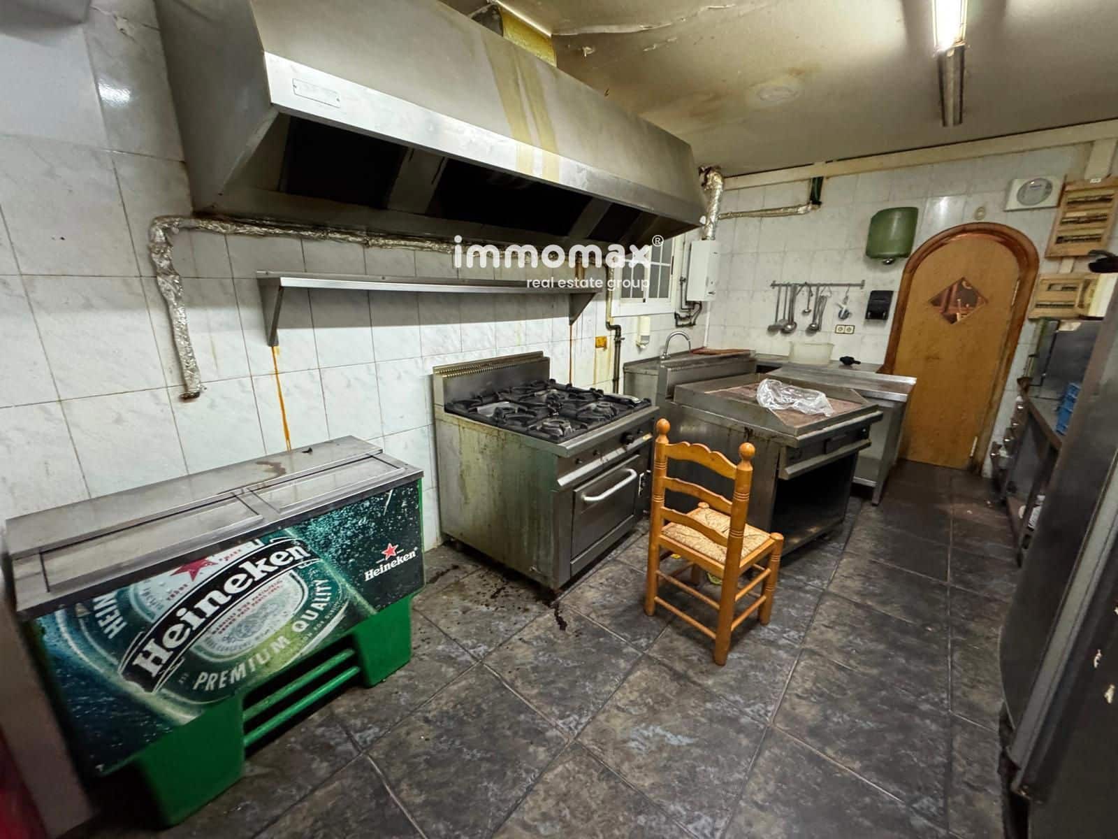 Erhverv til salg i Sant Boi de Llobregat - € 119.000 (Ref: 9569475)