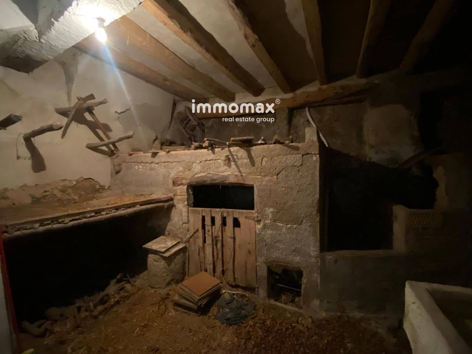 5 soveværelse Villa til salg i Pauls med garage - € 68.000 (Ref: 9571960)