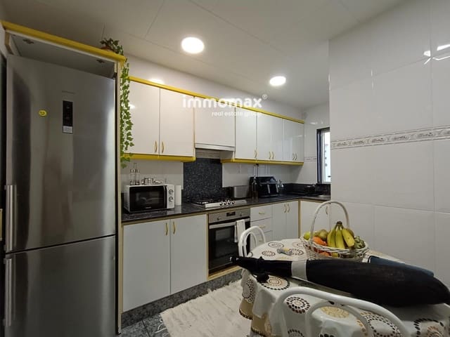 3 camera da letto Attico in vendita in L'Hospitalet de Llobregat - 350.000 € (Rif: 9581254)