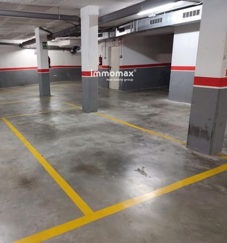 Autotalli myytävänä paikassa Sant Boi de Llobregat - 19 000 € (Ref: 9585144)