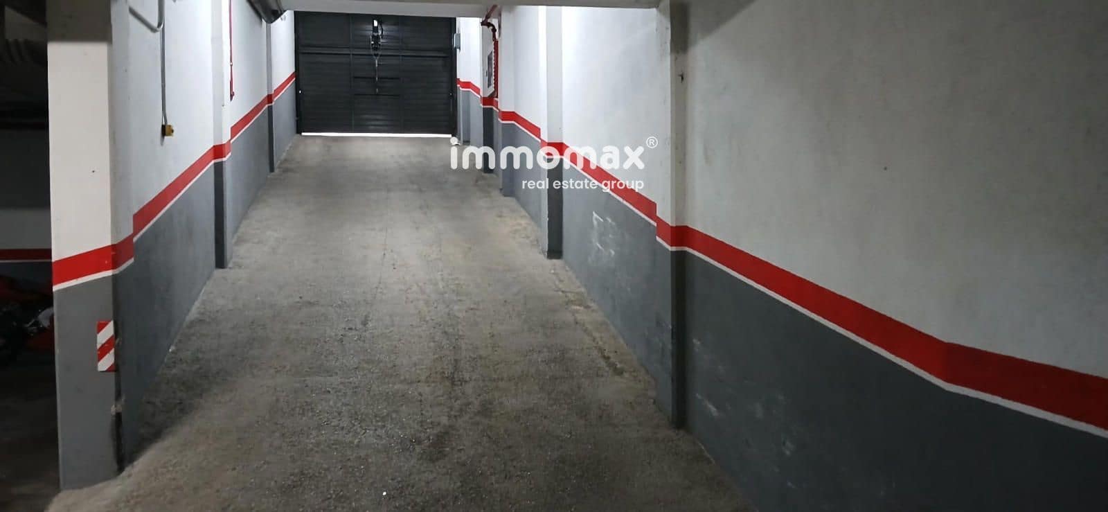 Garage for sale in Sant Boi de Llobregat - € 19,000 (Ref: 9585144)