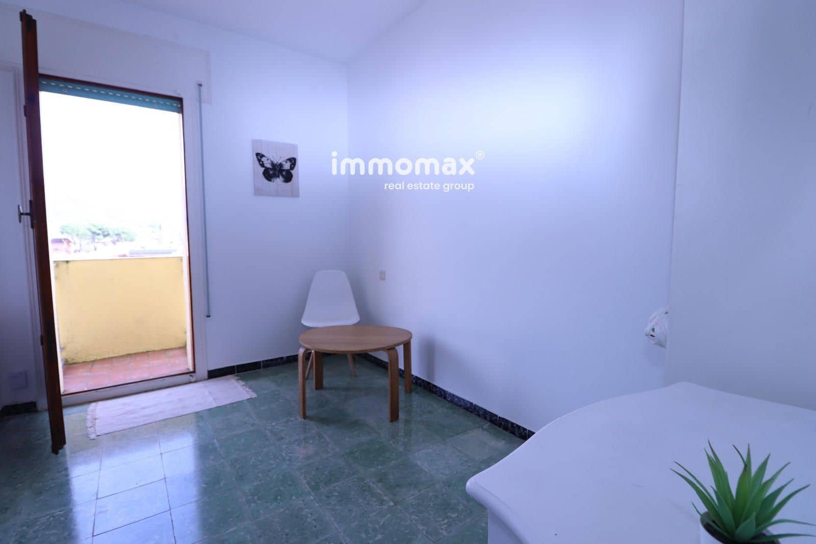 3 bedroom Penthouse for sale in Santa Maria de Palautordera - € 195,000 (Ref: 9590483)