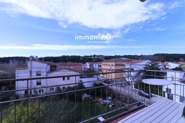 3 bedroom Penthouse for sale in Santa Maria de Palautordera - € 195,000 (Ref: 9590483)