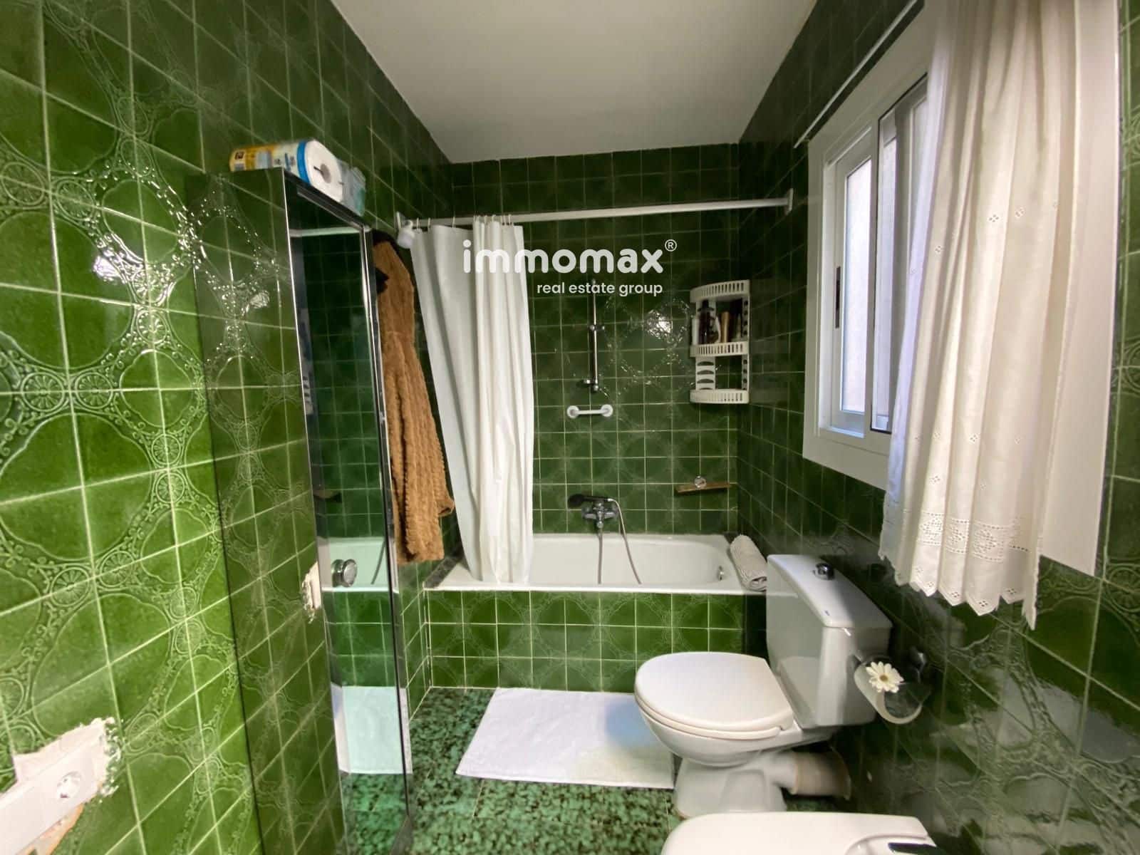 3 bedroom Flat for sale in Xerta with garage - € 110,000 (Ref: 9592215)