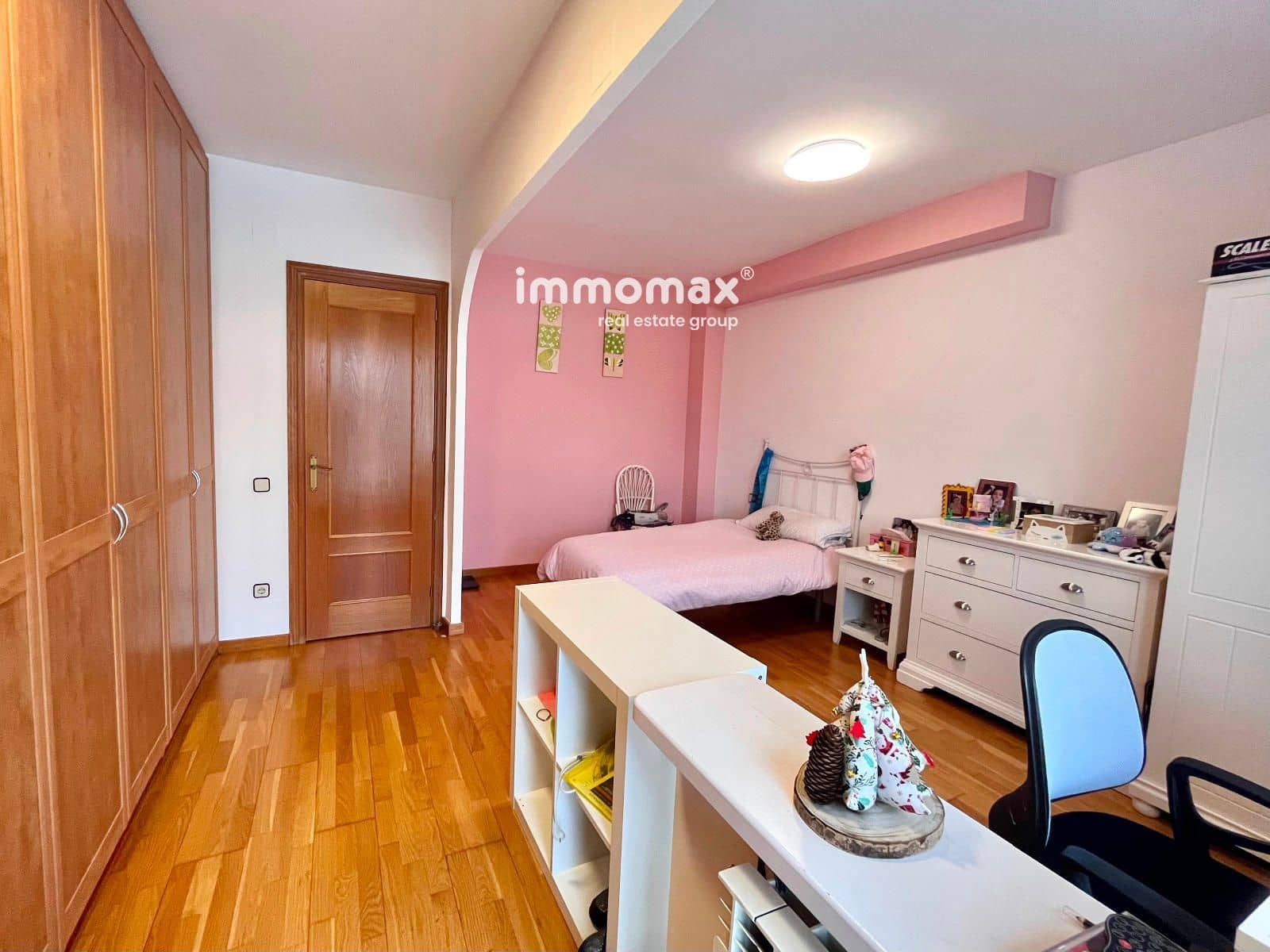 3 soveværelse Byhus til salg i Castelldefels med garage - € 670.000 (Ref: 9596577)