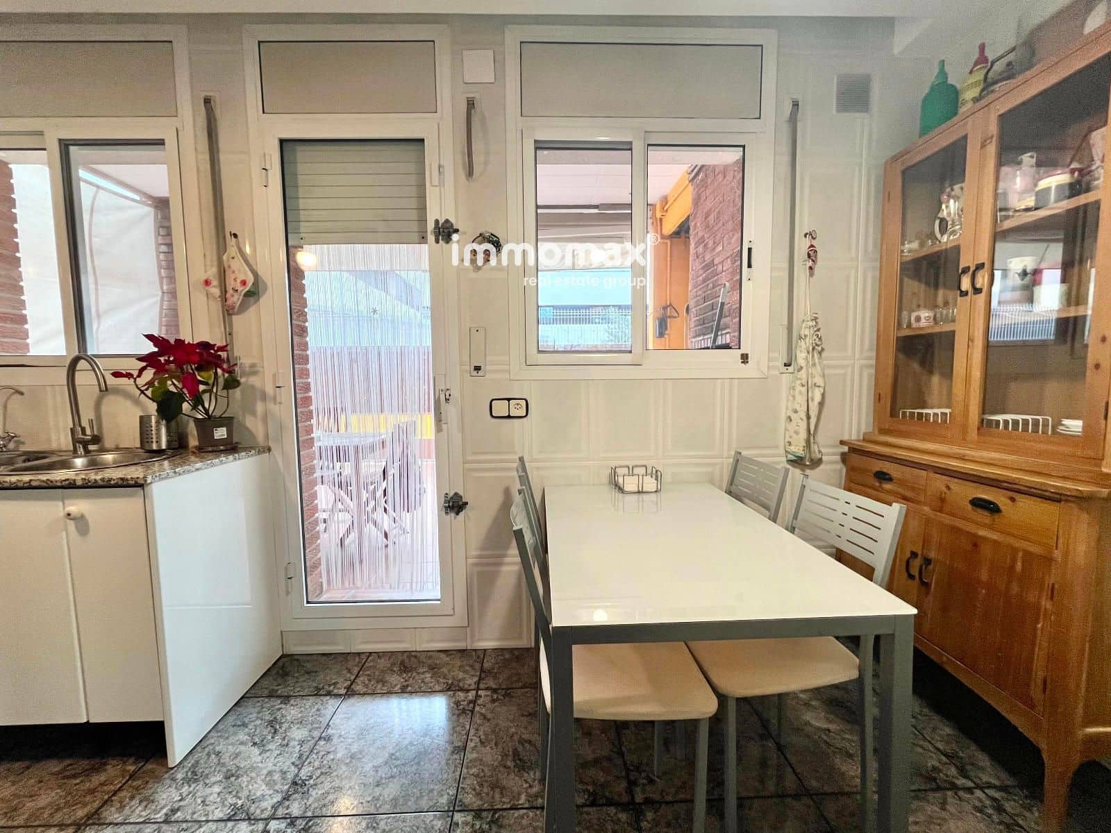 3 soveværelse Byhus til salg i Castelldefels med garage - € 670.000 (Ref: 9596577)