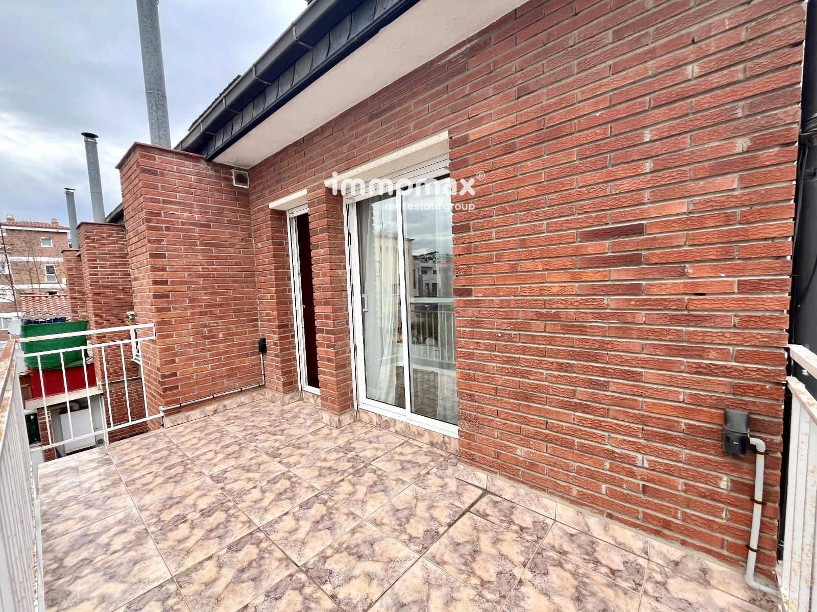 3 soveværelse Byhus til salg i Castelldefels med garage - € 670.000 (Ref: 9596577)
