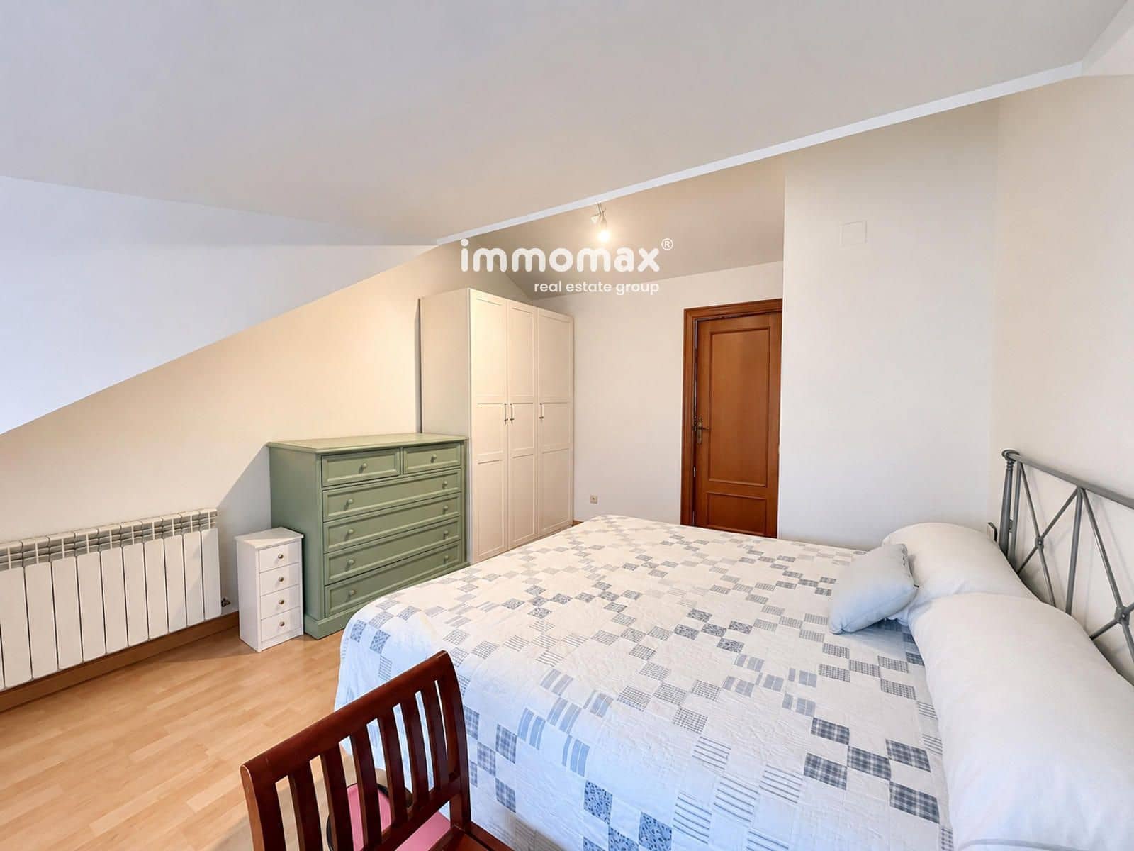3 bedroom Townhouse for sale in Castelldefels with garage - € 670,000 (Ref: 9596577)