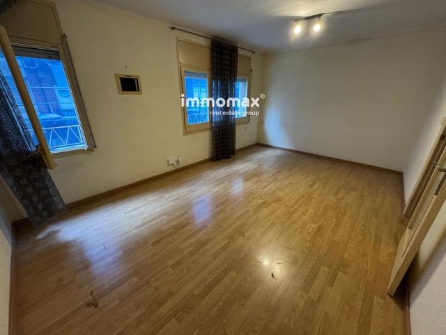 2 soveværelse Lejlighed til salg i Sant Boi de Llobregat - € 145.000 (Ref: 9603685)