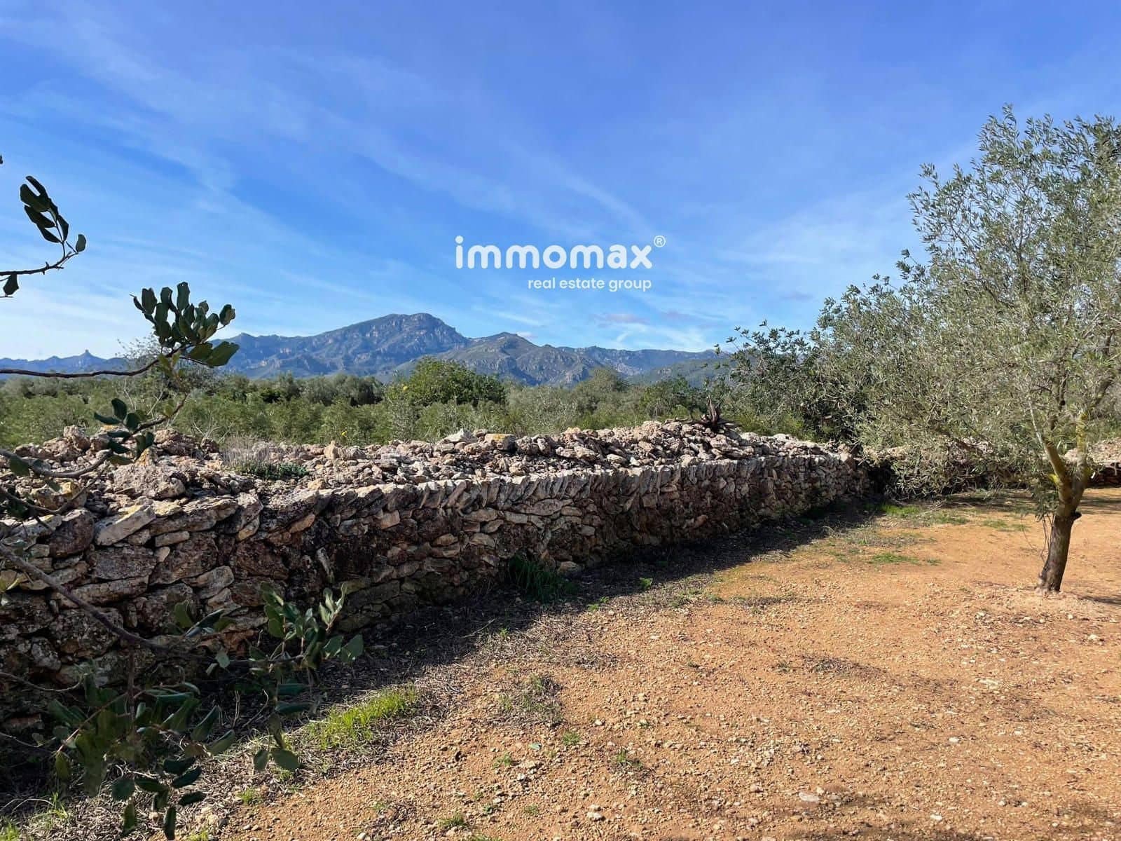 Ubebygd land til salgs i Aldover - € 23 000 (Ref: 9606611)