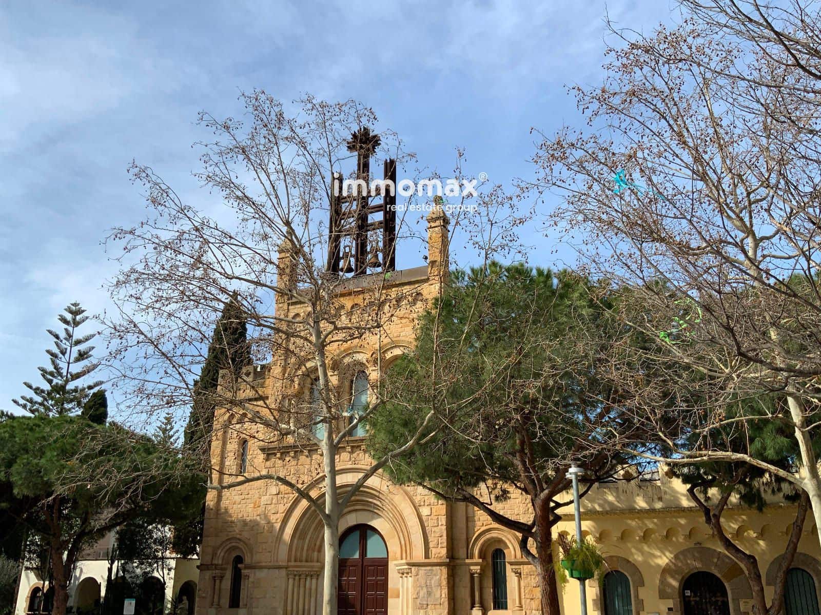 Kaupallinen vuokrattavana paikassa Castelldefels - 2 000 € (Ref: 9612035)