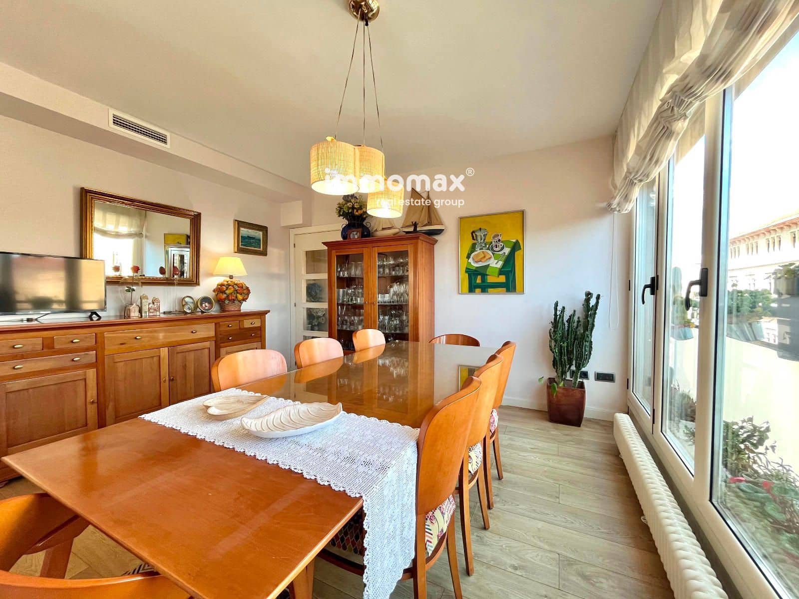 4 bedroom Flat for sale in Vilanova i la Geltru - € 474,000 (Ref: 9618867)