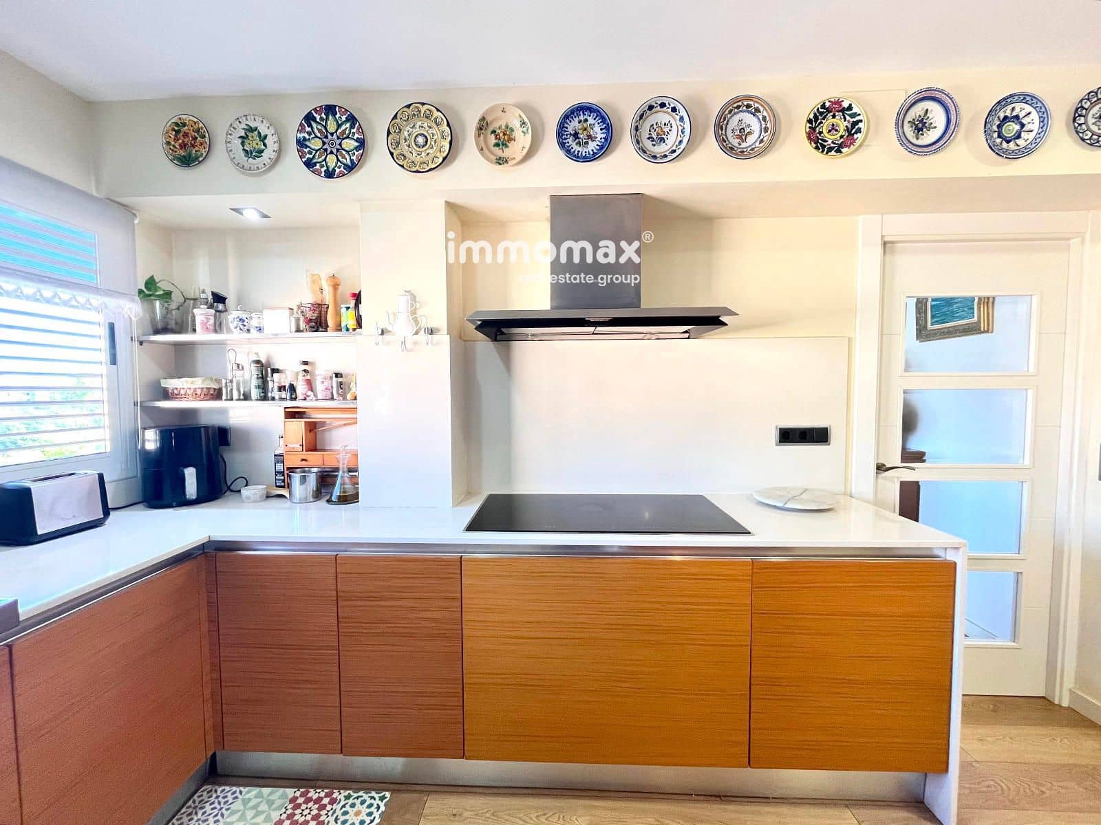 4 bedroom Flat for sale in Vilanova i la Geltru - € 474,000 (Ref: 9618867)