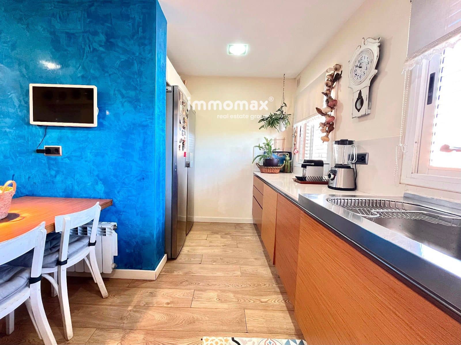 4 bedroom Flat for sale in Vilanova i la Geltru - € 474,000 (Ref: 9618867)