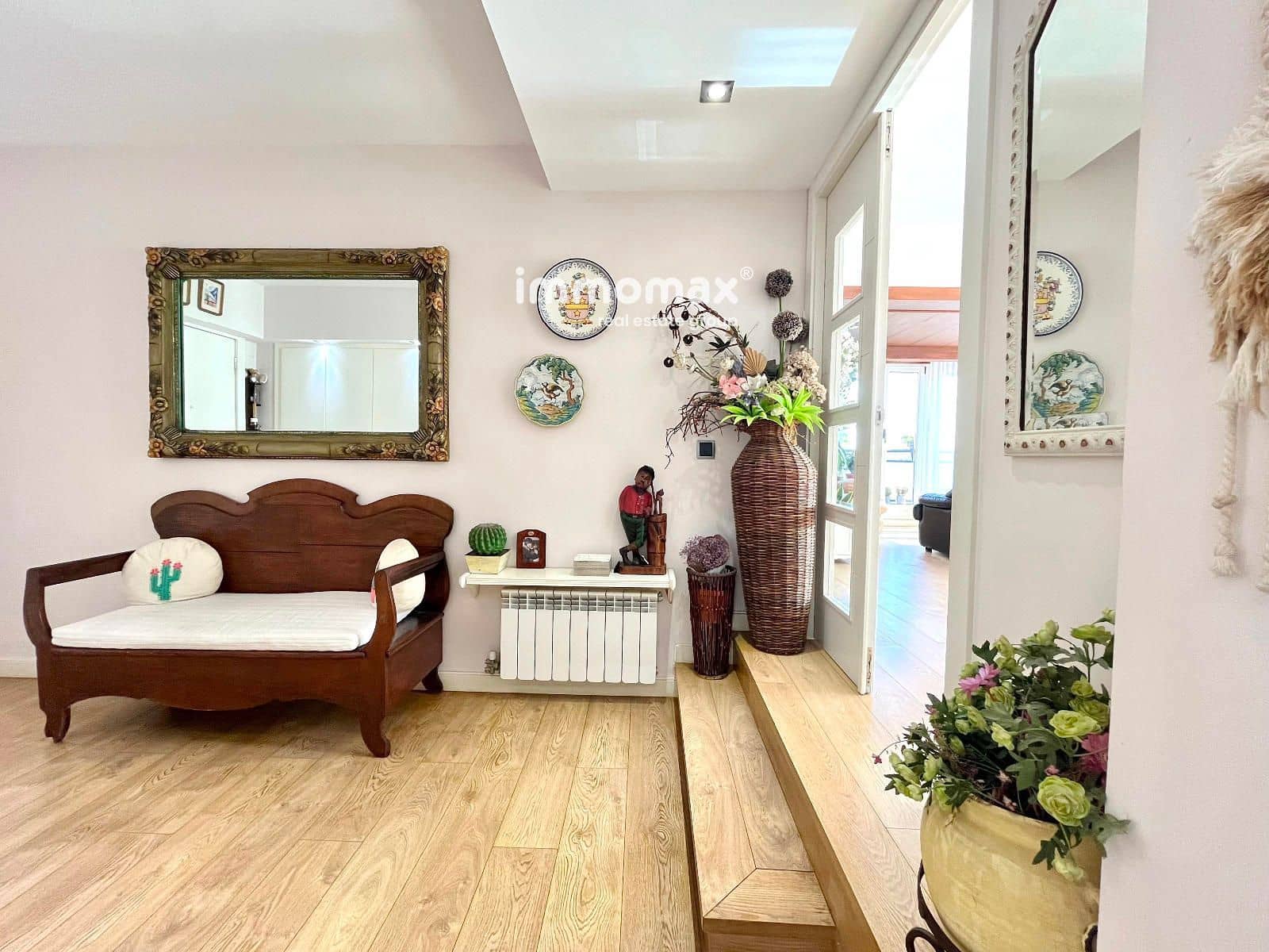 4 bedroom Flat for sale in Vilanova i la Geltru - € 474,000 (Ref: 9618867)