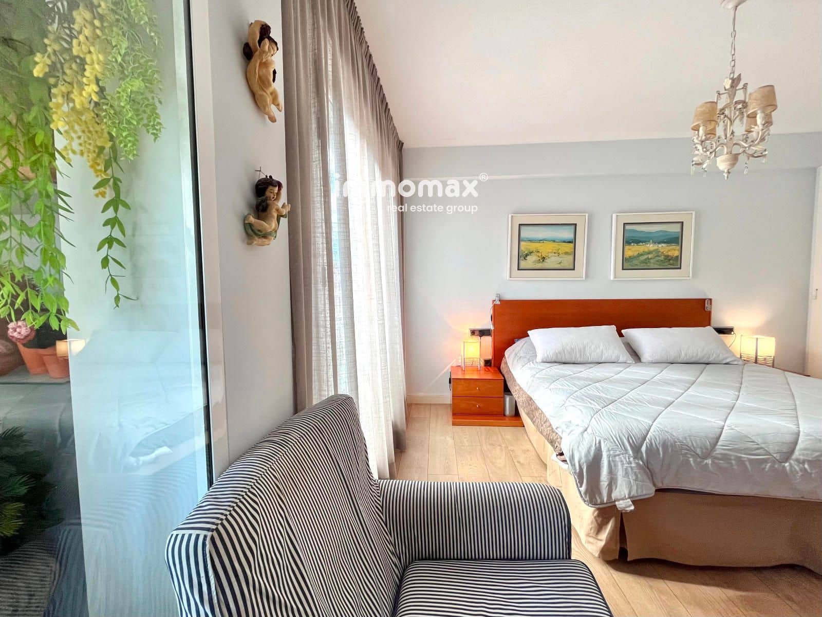 4 bedroom Flat for sale in Vilanova i la Geltru - € 474,000 (Ref: 9618867)