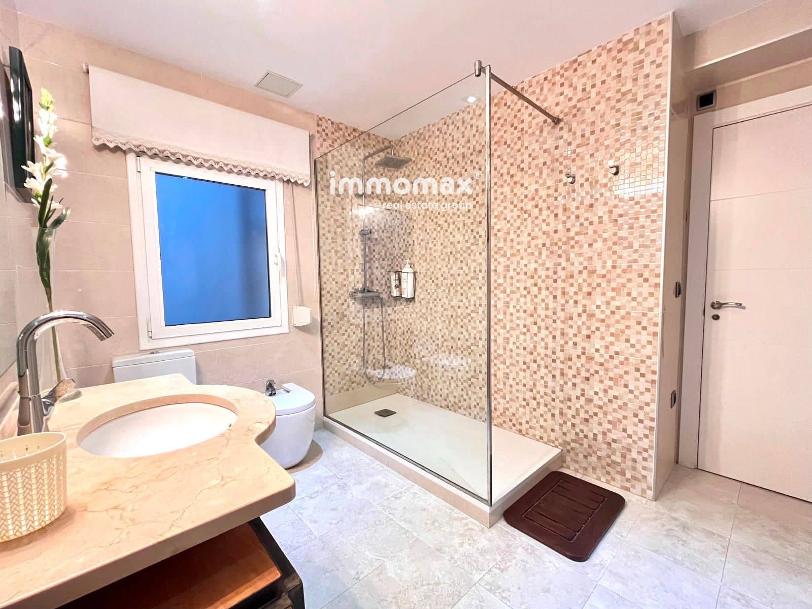 4 bedroom Flat for sale in Vilanova i la Geltru - € 474,000 (Ref: 9618867)