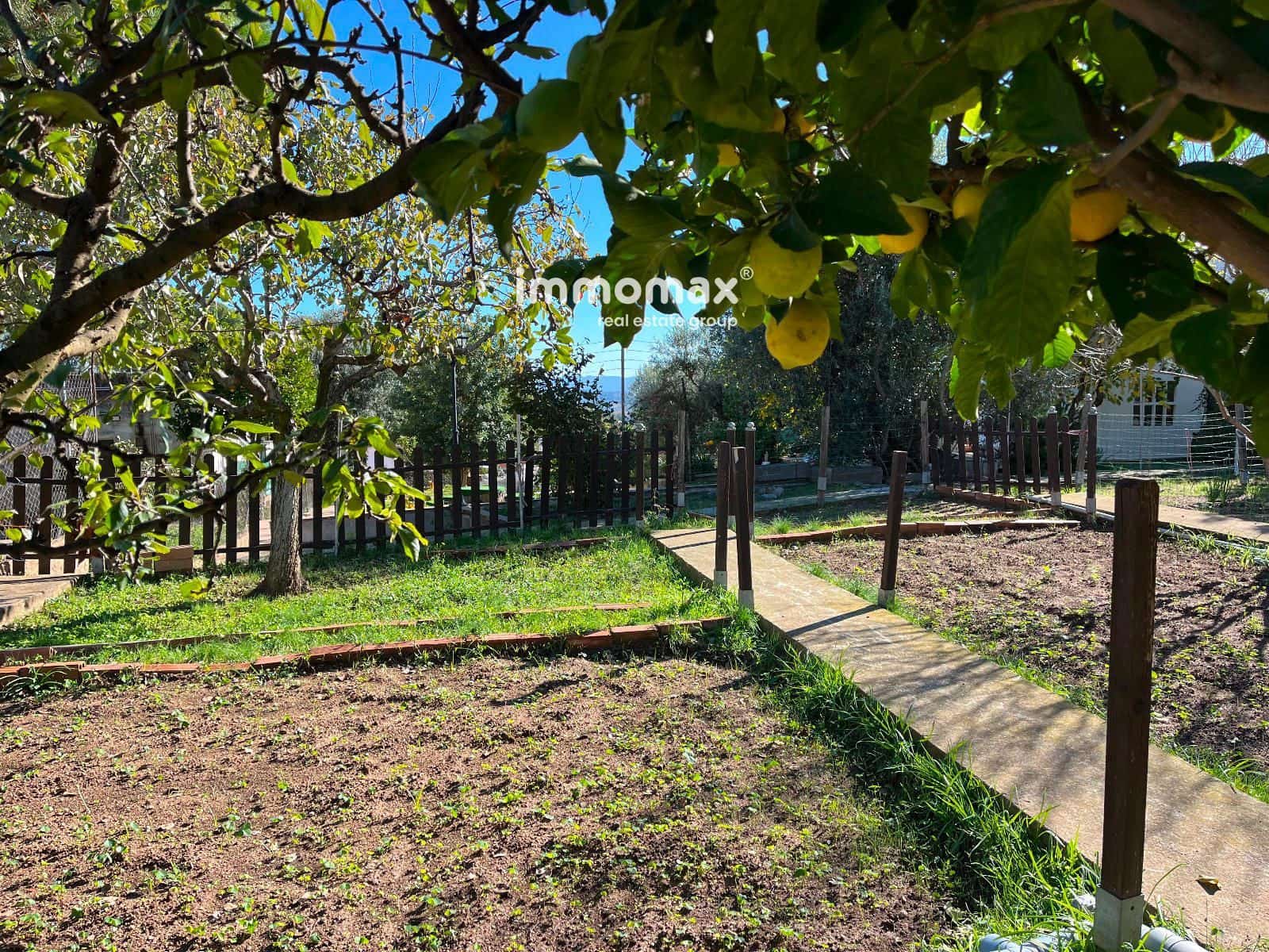 Chalet de 4 habitaciones en Santa Eulàlia de Ronçana en venta con piscina - 349.000 € (Ref: 9622750)