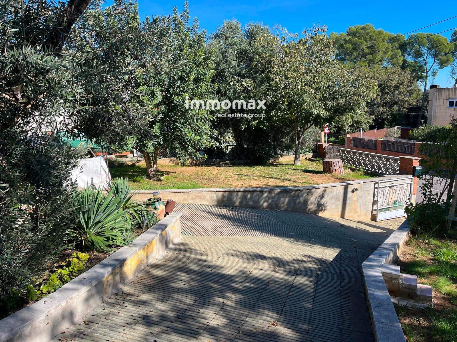 Chalet de 4 habitaciones en Santa Eulàlia de Ronçana en venta con piscina - 349.000 € (Ref: 9622750)