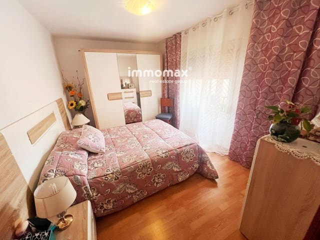 3 makuuhuone Asunto myytävänä paikassa Sant Feliu de Llobregat - 230 000 € (Ref: 9626350)