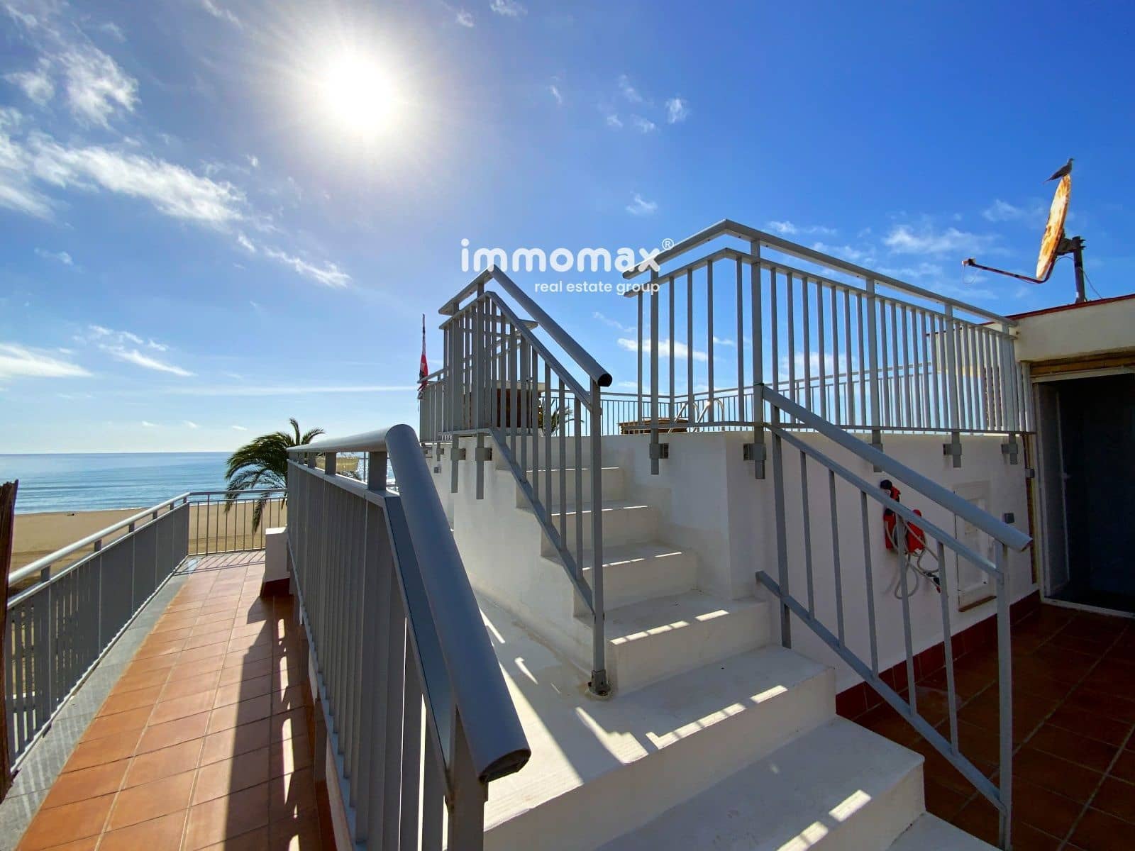 Ático de 3 habitaciones en Castelldefels en venta con piscina garaje - 750.000 € (Ref: 9629368)