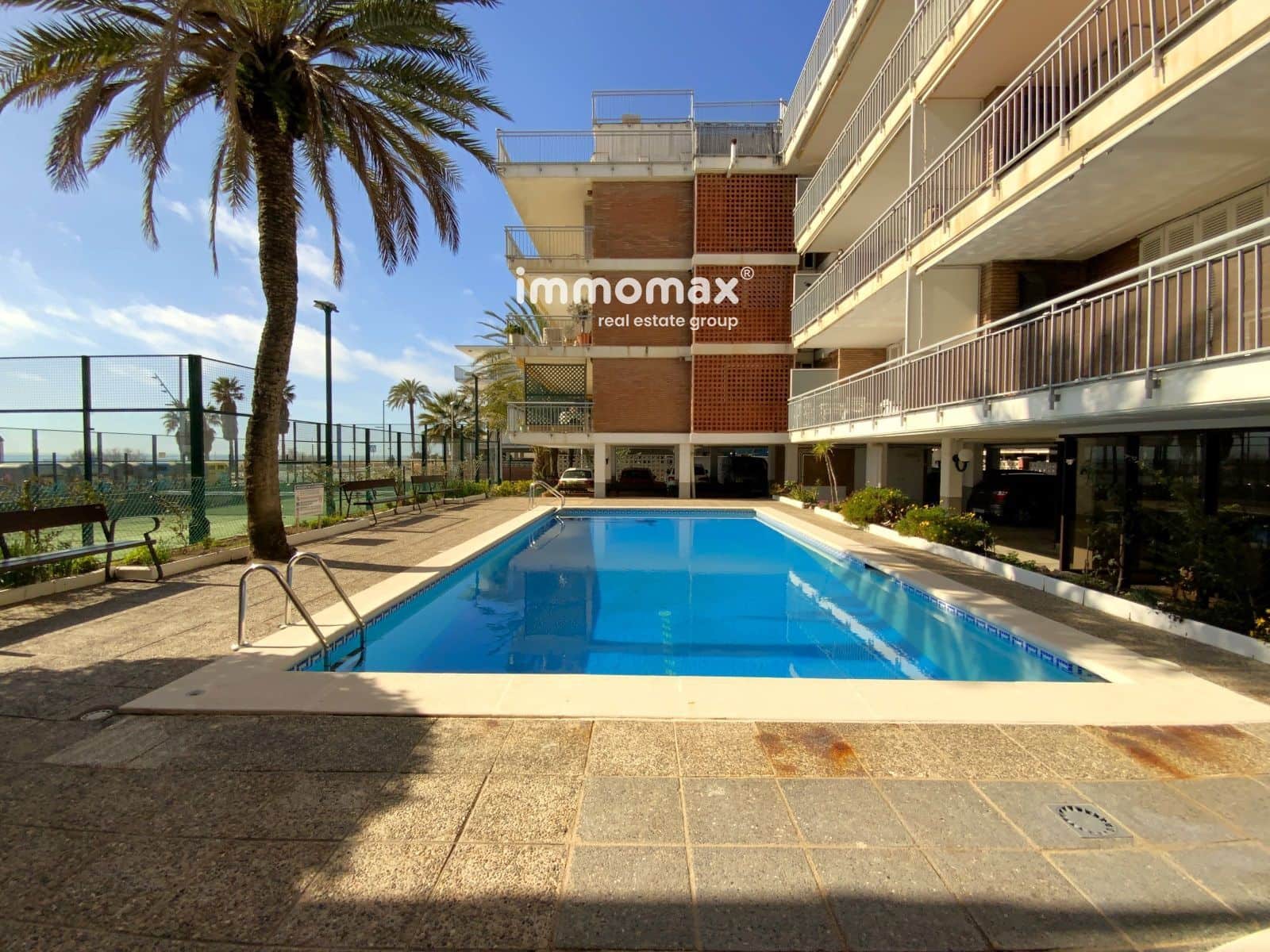 Ático de 3 habitaciones en Castelldefels en venta con piscina garaje - 750.000 € (Ref: 9629368)