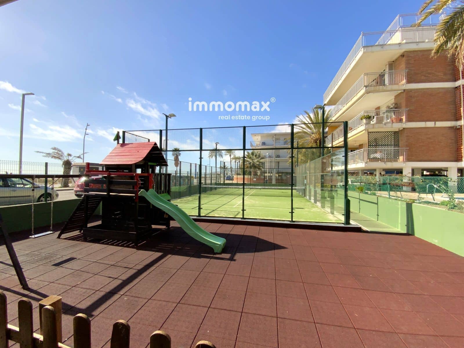Ático de 3 habitaciones en Castelldefels en venta con piscina garaje - 750.000 € (Ref: 9629368)