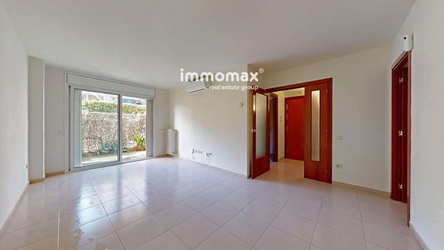 3 bedroom Flat for sale in Martorell with pool - € 260,000 (Ref: 9642449)