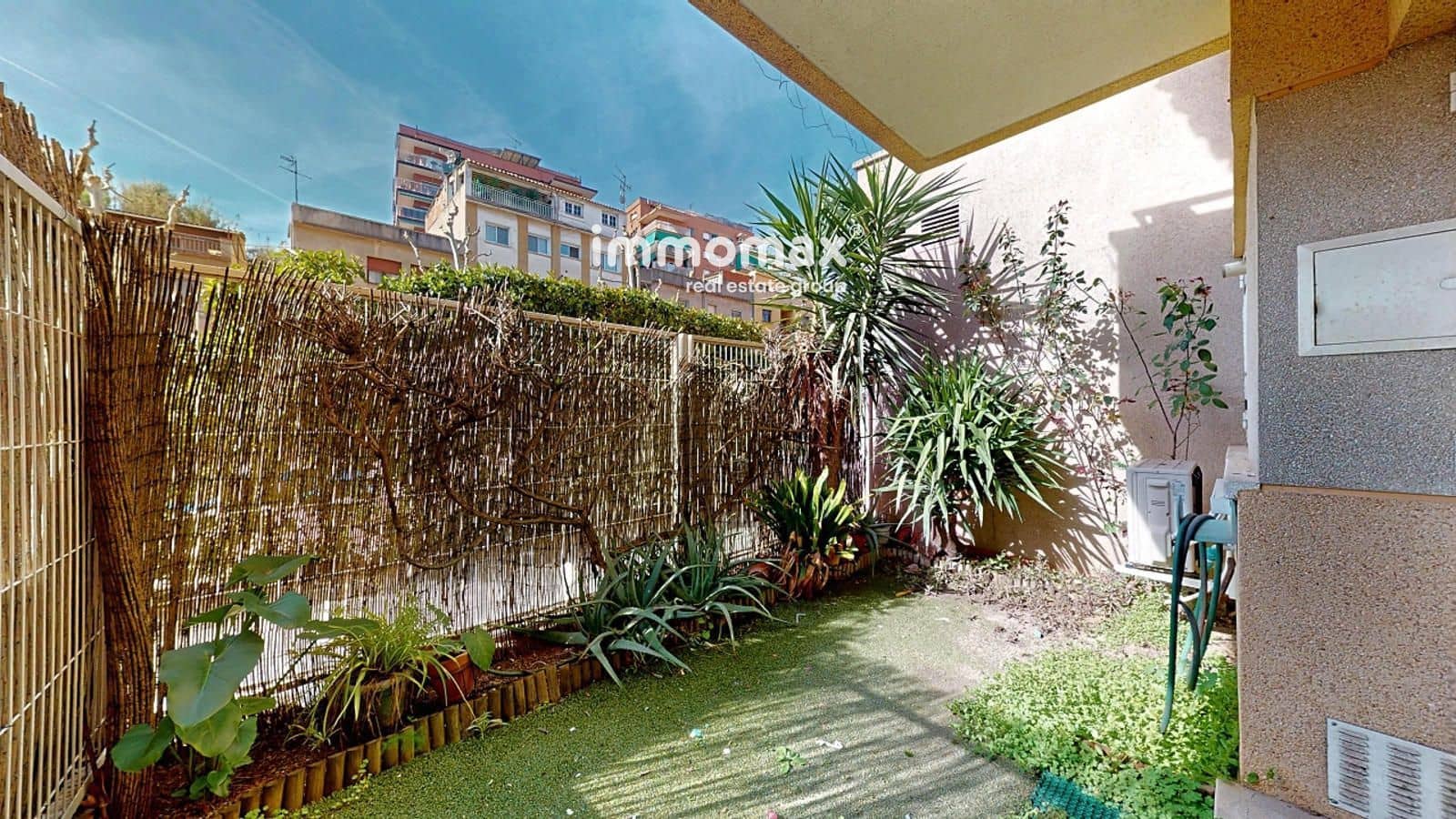 3 bedroom Flat for sale in Martorell with pool - € 260,000 (Ref: 9642449)