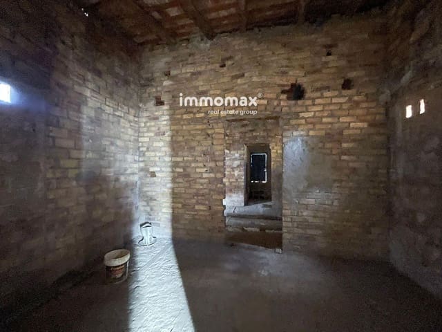 6 sovrum Villa till salu i Tortosa med garage - 178 500 € (Ref: 9645811)