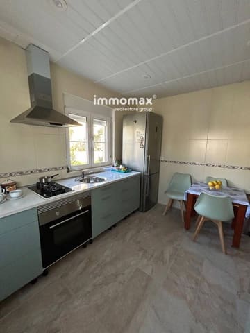 3 bedroom Villa for sale in Palau de Plegamans with garage - € 439,000 (Ref: 9650828)