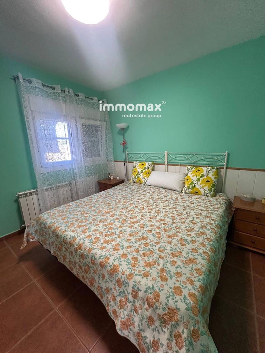 3 bedroom Villa for sale in Palau de Plegamans with garage - € 439,000 (Ref: 9650828)